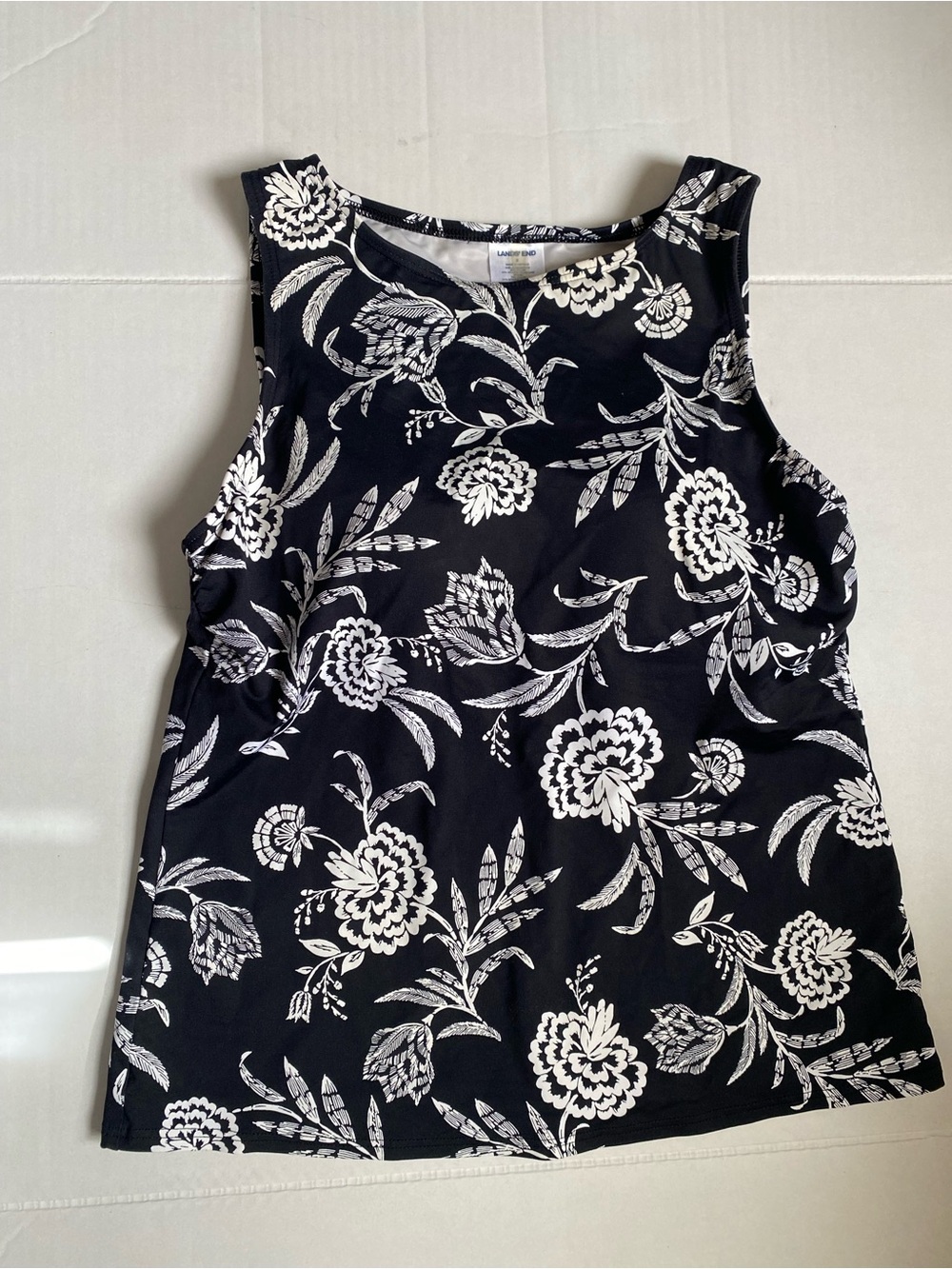 Lands' End Black swimming Top with White Floral Print Sz 8